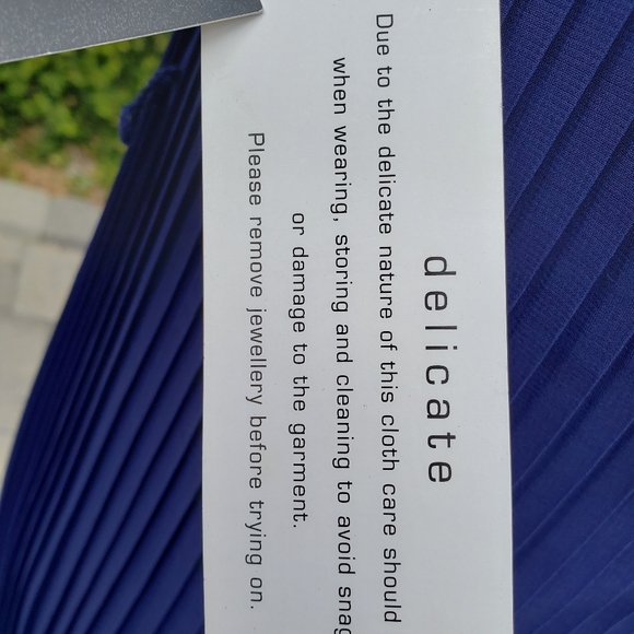 French Connection Shelbys Summer Maxi Dress - Picture 9 of 10